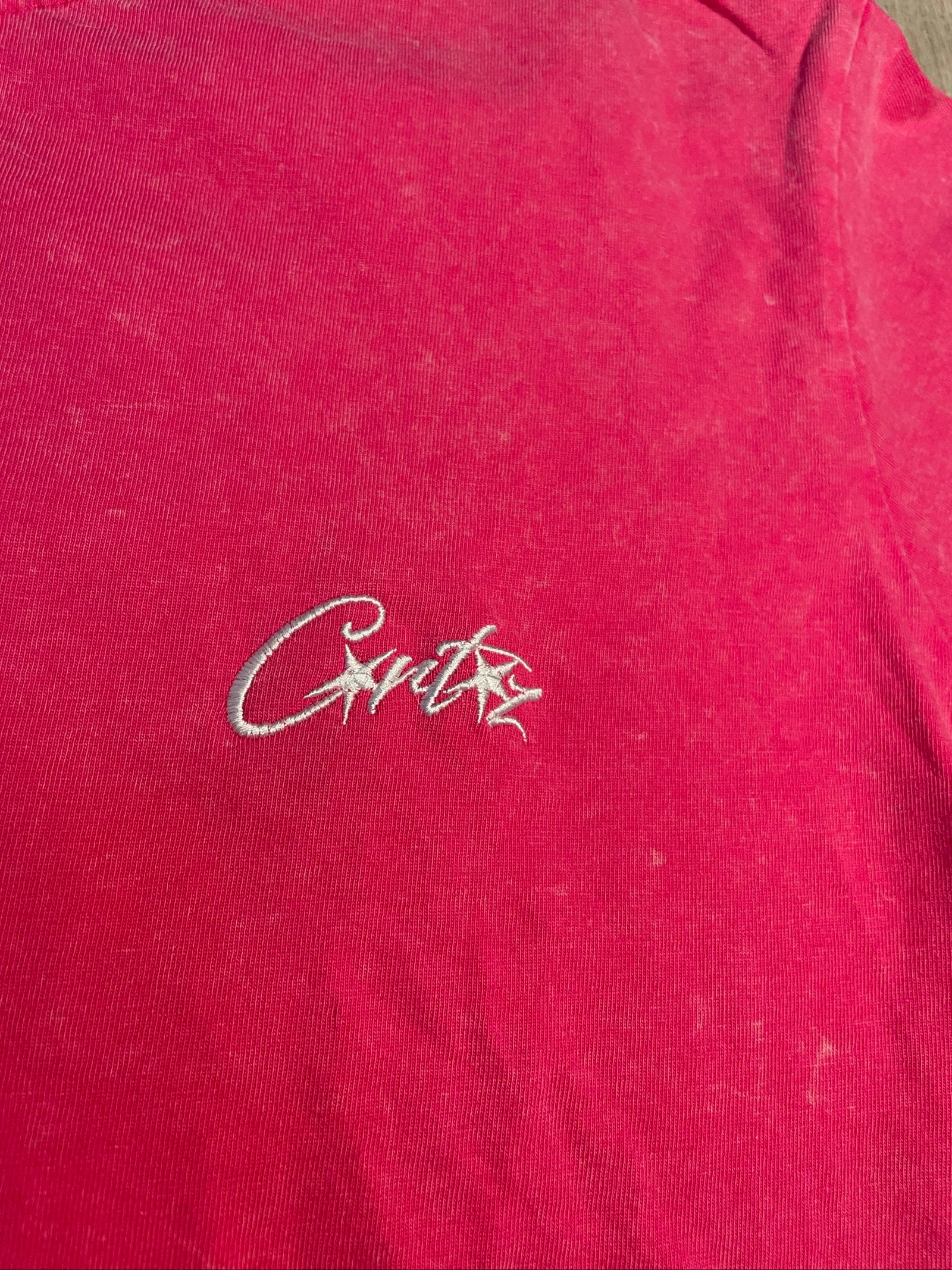 Camiseta Corteiz Rosa Acid Wash – photo 2